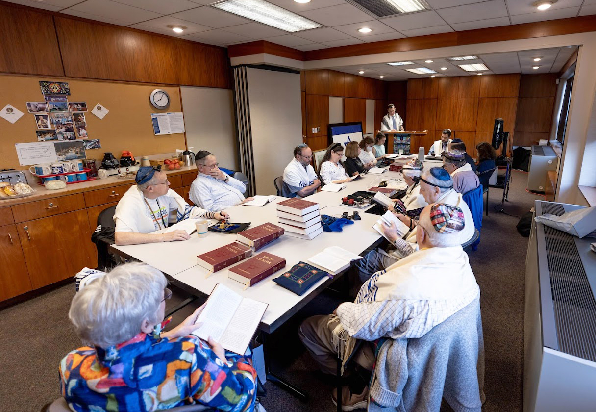 Morning-Minyan-at-Har-Zion