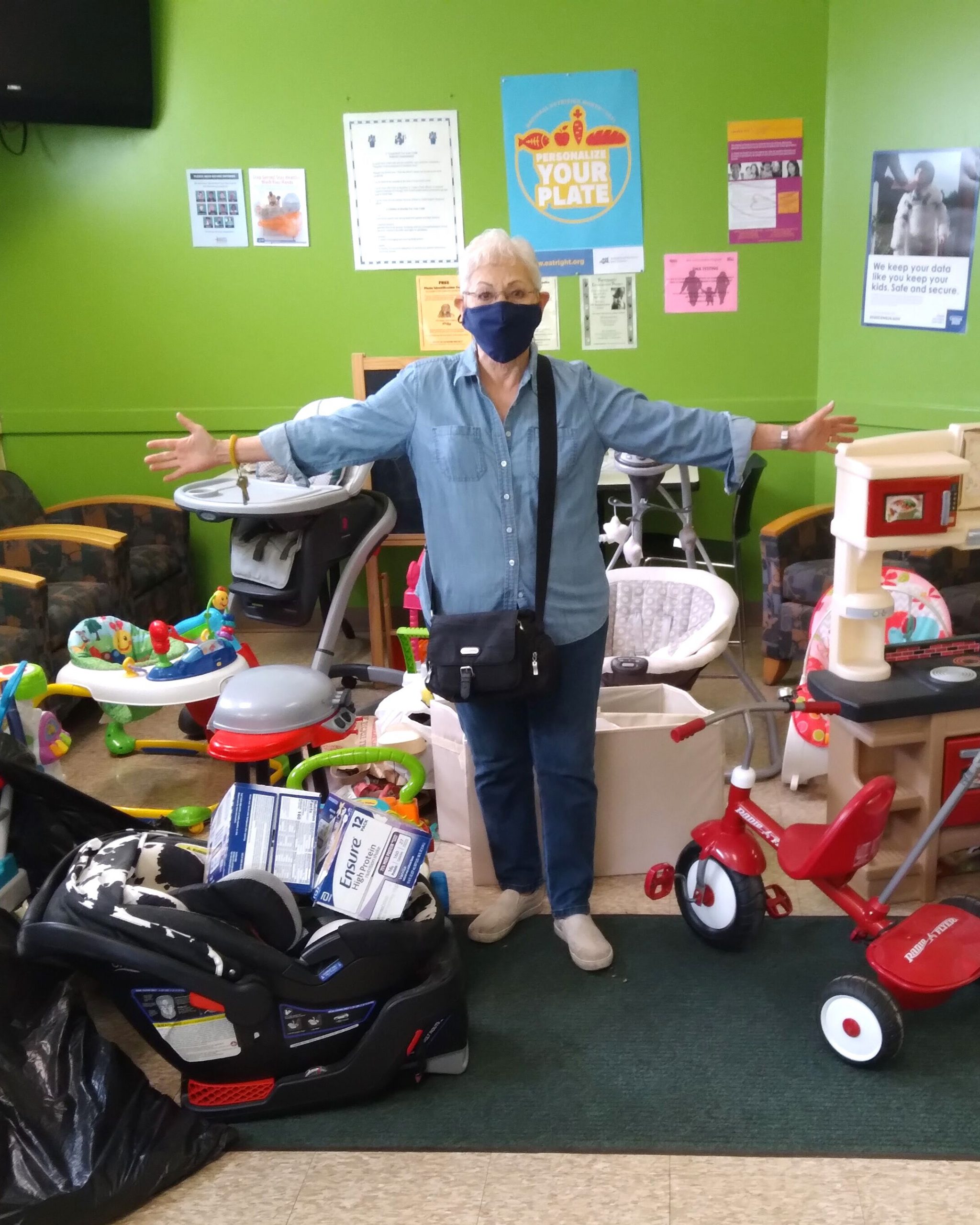 Volunteer-With-Donated-Baby-Items